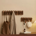 Porte-manteau mural Arpa, touches arrondies en bois massif, vue 4