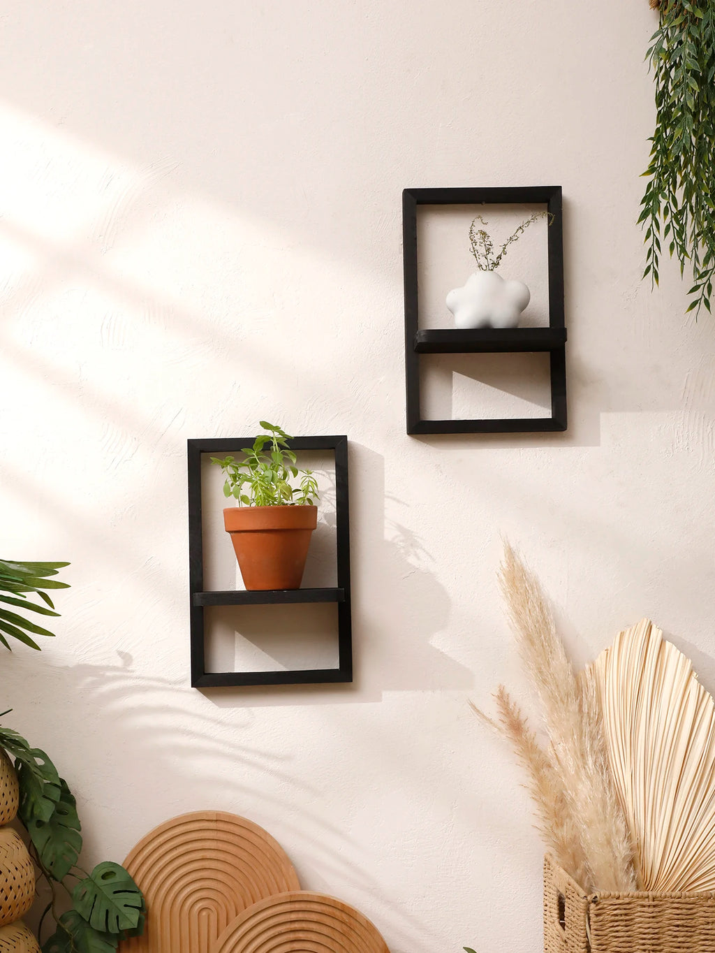 Étagère Piana, plateau carré noir pour plantes, vue 2